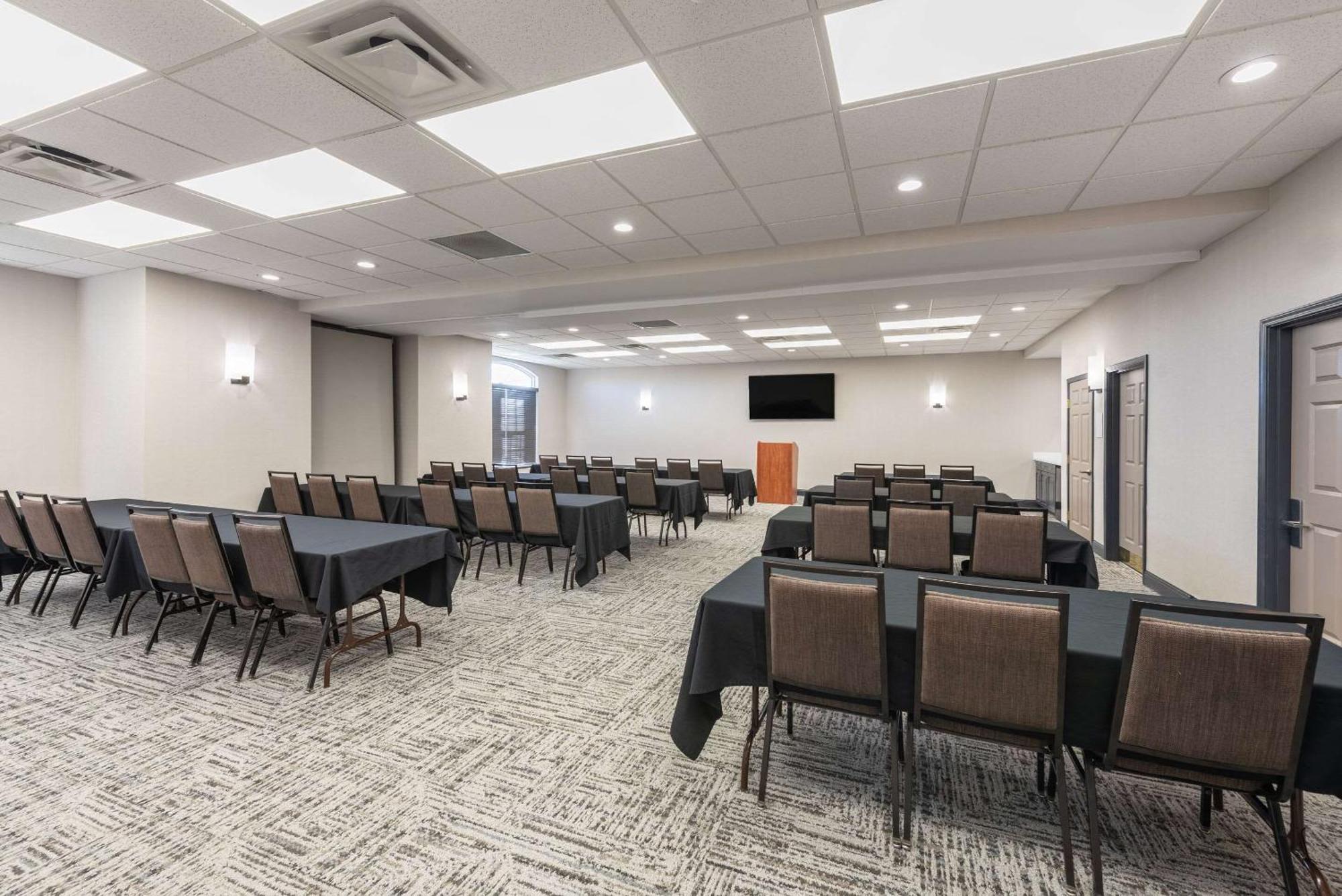 Country Inn & Suites By Radisson, Findlay, Oh المظهر الخارجي الصورة